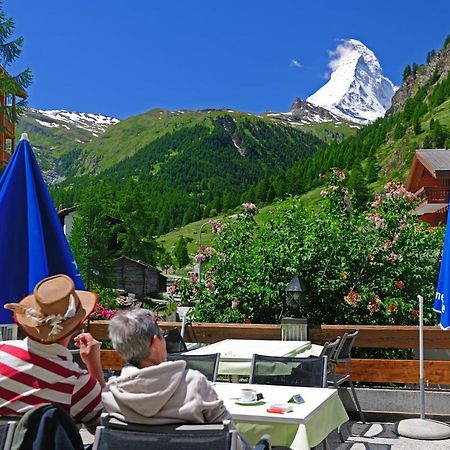 Alpenrose Hotel Zermatt Exterior photo