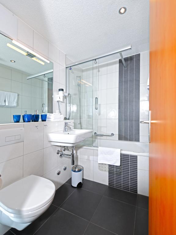 Alpenrose Hotel Zermatt Room photo