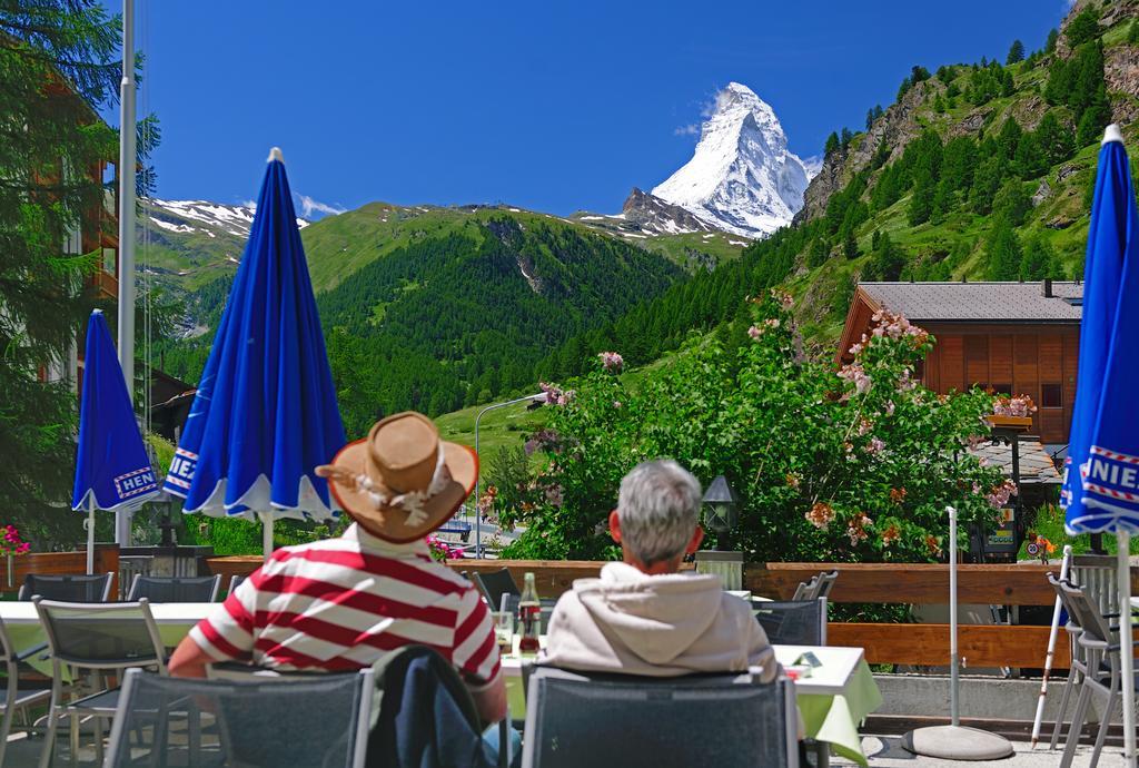 Alpenrose Hotel Zermatt Exterior photo
